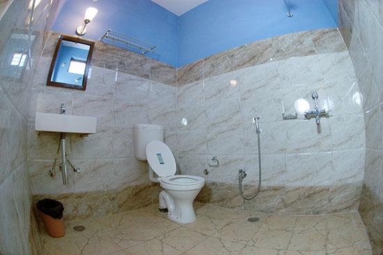 Hotel Ajaya Varanasi Oda fotoğraf