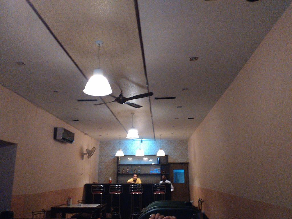 Hotel Ajaya Varanasi Dış mekan fotoğraf